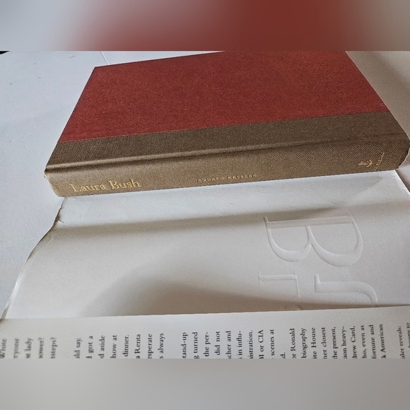 Laura Bush An intimate Portrait of the First Lady Ronald Kessler 2006 Home Books - Picture 10 of 16